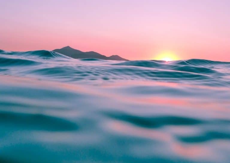 Six Of Cups: Yes Or No? (Upright, Reversed & Love Meaning)