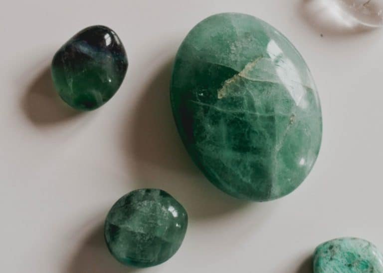 How To Cleanse Aventurine: 5 Effective Methods Explained